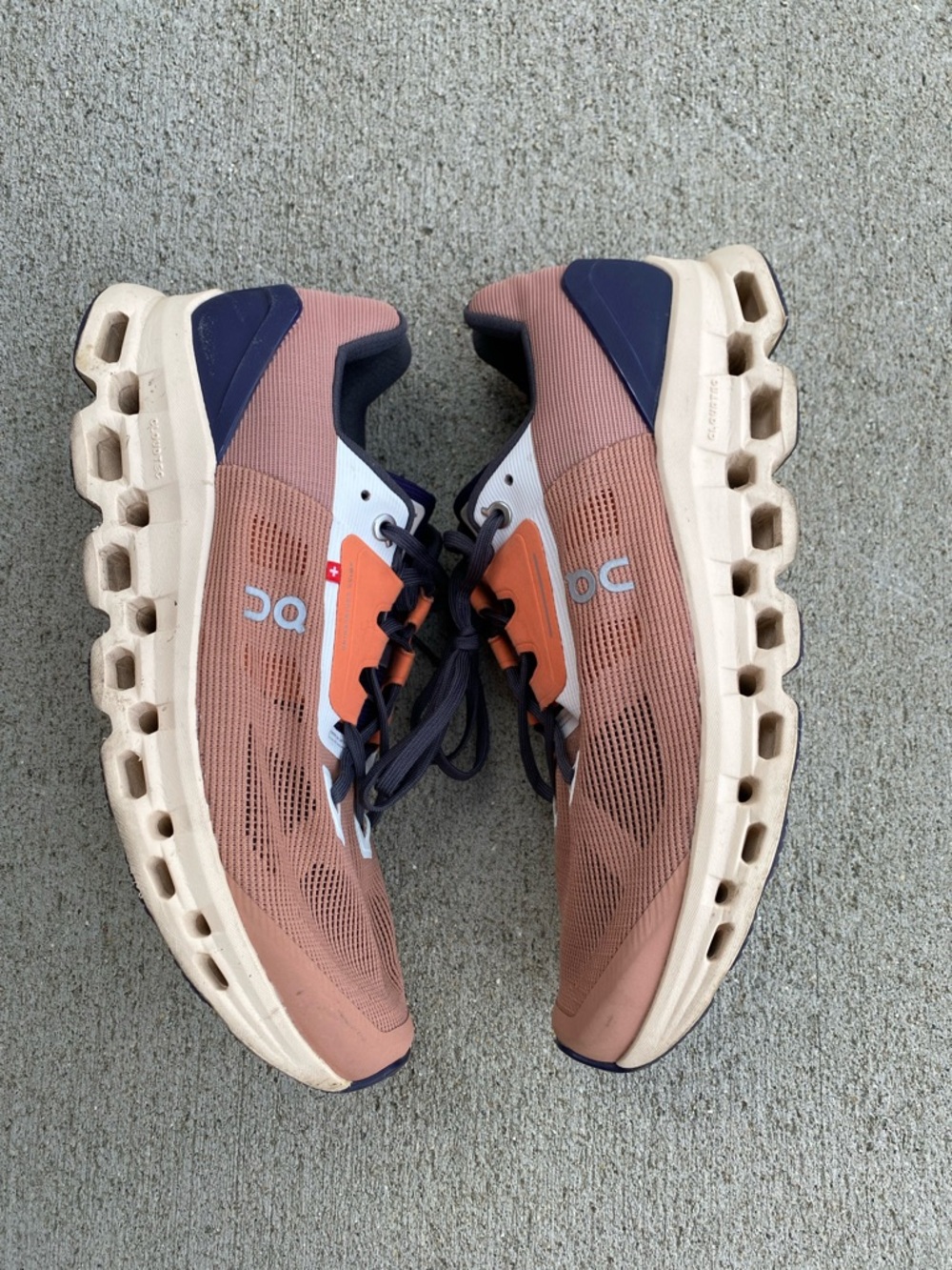 On Running cloud stratus Sneakers